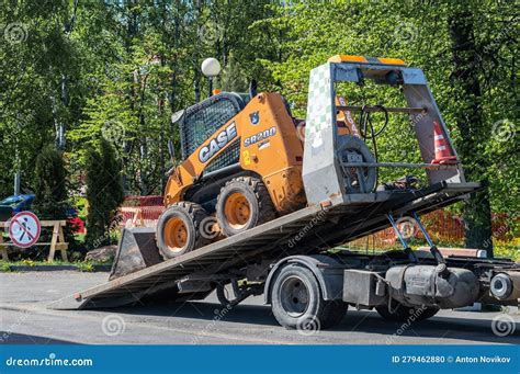 can you tow a skid steer|how to tow a skid steer.